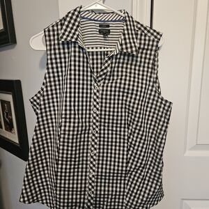 Black and White Checkered Sleeveless Blouse
